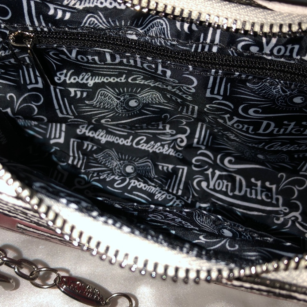 Von Dutch Zebra Print Shoulder Bag Red Trim & Logo Silver Chain + Wrench NWT - Picture 14 of 16